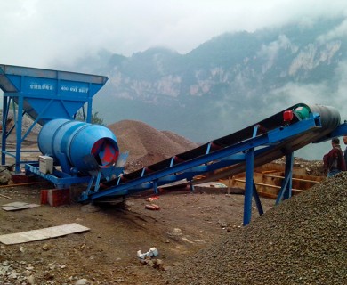 中交二公局畢都高速滾筒式洗石機工作現場